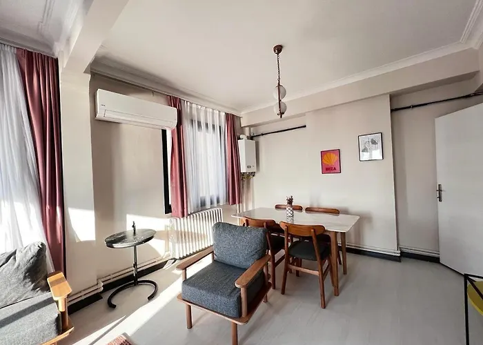 Wonder Homes 7- Ultra Luxury , 4br, 2ba Sea View Karakoey 伊斯坦布尔