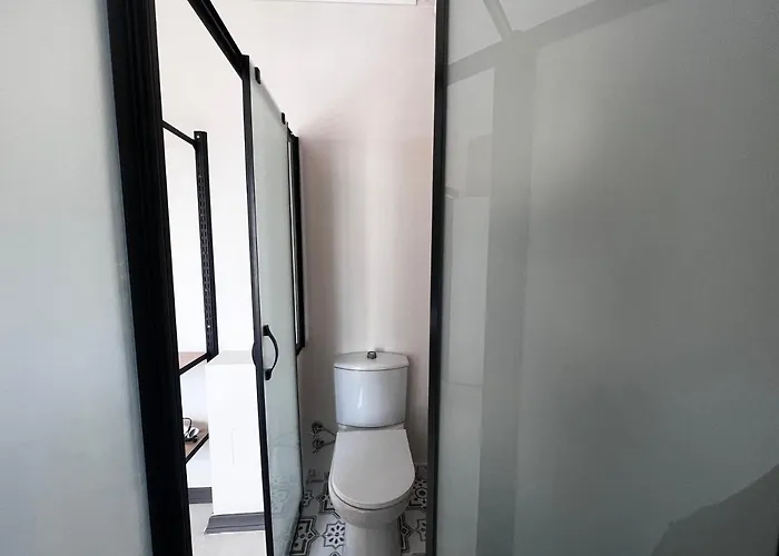 Wonder Homes 7- Ultra Luxury , 4br, 2ba Sea View Karakoey * 伊斯坦布尔