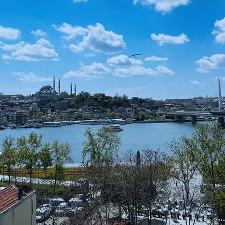 Wonder Homes 7- Ultra Luxury , 4br, 2ba Sea View Karakoey Istanbul