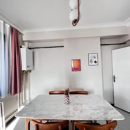 Wonder Homes 7- Ultra Luxury , 4br, 2ba Sea View Karakoey * Stambuł