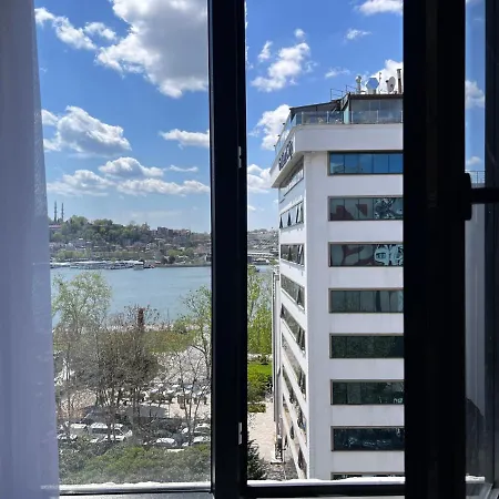 Wonder Homes 7- Ultra Luxury , 4br, 2ba Sea View Karakoey Istanbul